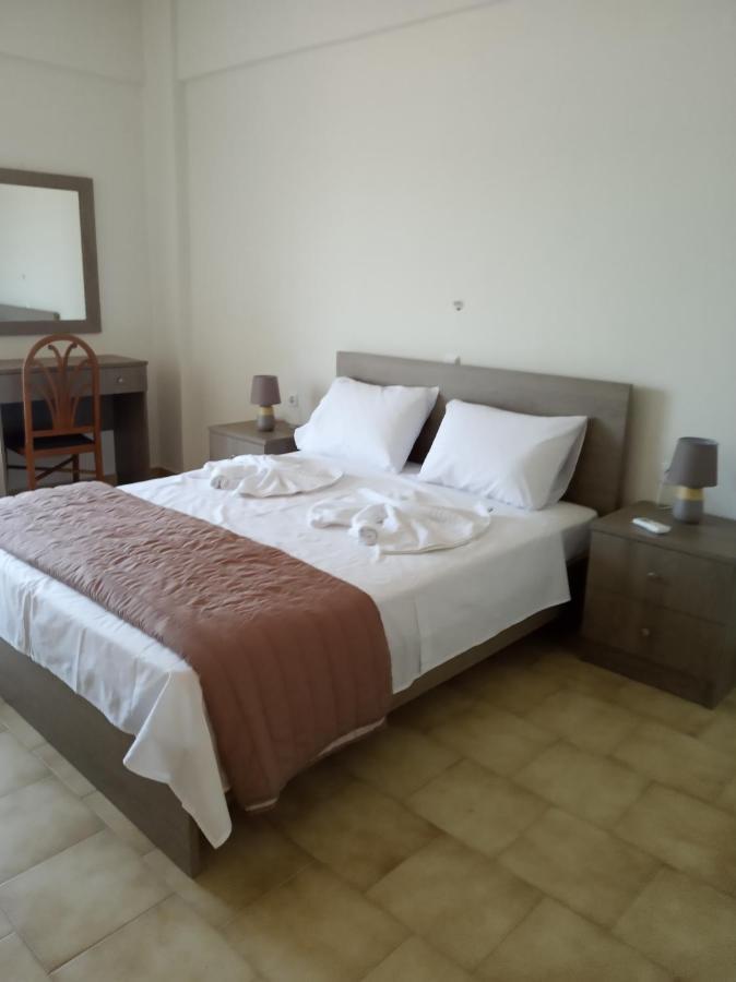 Buganvilla Sea View Apts อาเยีย เปลาเยีย ภายนอก รูปภาพ