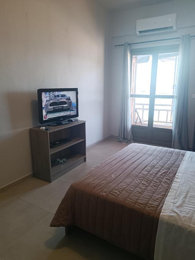 Buganvilla Sea View Apts อาเยีย เปลาเยีย ภายนอก รูปภาพ