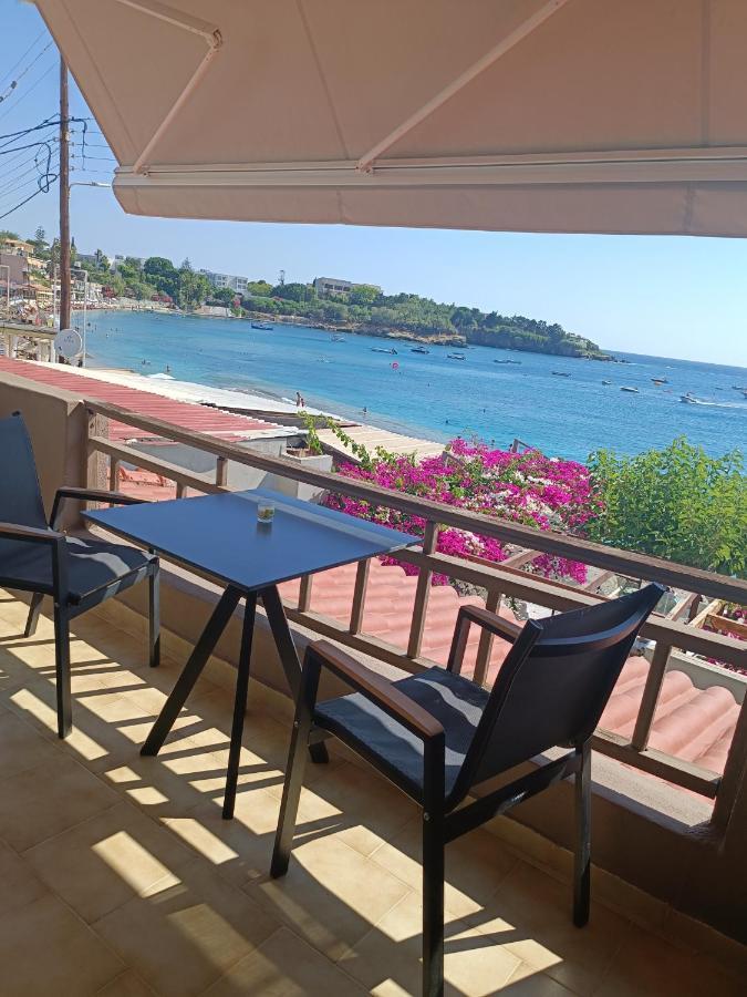 Buganvilla Sea View Apts อาเยีย เปลาเยีย ภายนอก รูปภาพ