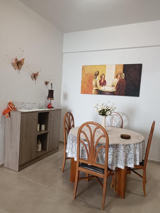 Buganvilla Sea View Apts อาเยีย เปลาเยีย ภายนอก รูปภาพ
